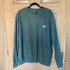 Vintage Dark Green Nike Pullover